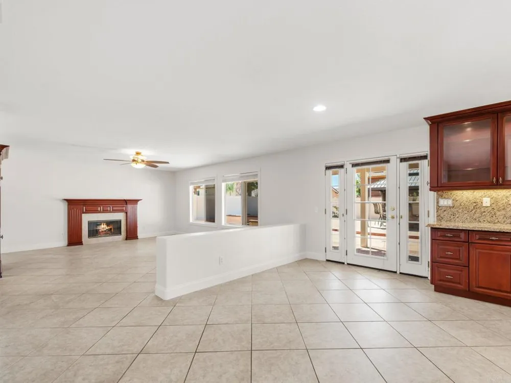 23133 Teil Glen Road Wildomar, CA 92595
