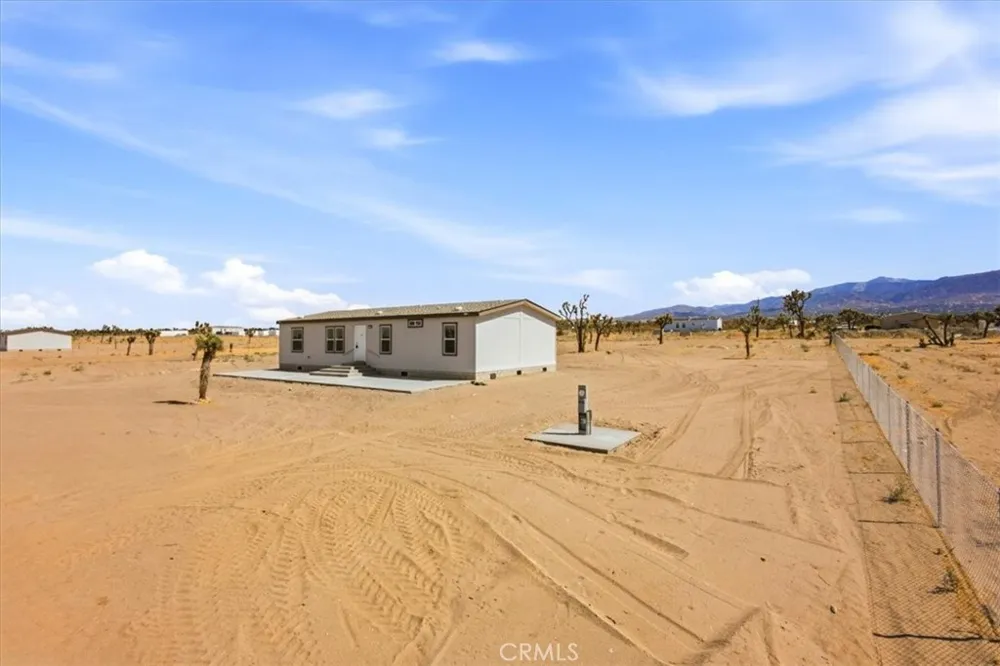 1775 Saratoga Road Pinon Hills, CA 92372
