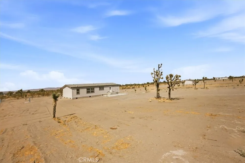 1775 Saratoga Road Pinon Hills, CA 92372