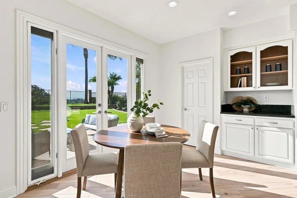 1023 Turnstone Road Carlsbad, CA 92011