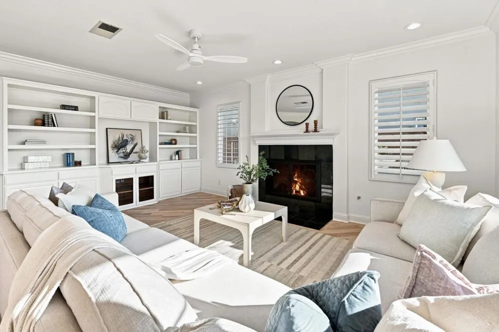 1023 Turnstone Road Carlsbad, CA 92011