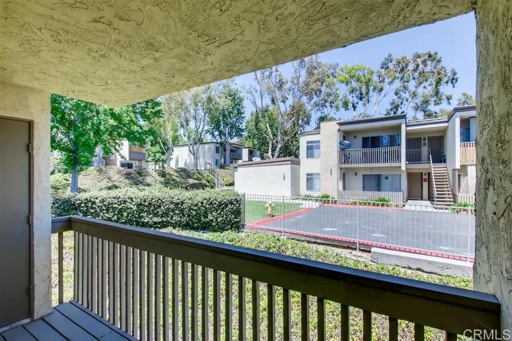 432 Edgehill Lane #156 Oceanside, CA 92054