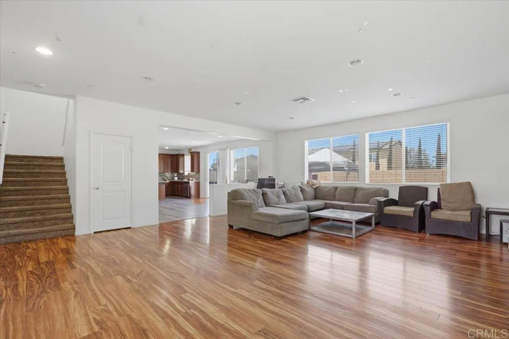35125 Waimea Way Winchester, CA 92596