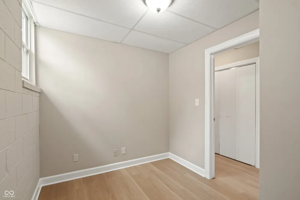 340 Edmondson Avenue Indianapolis, IN 46219