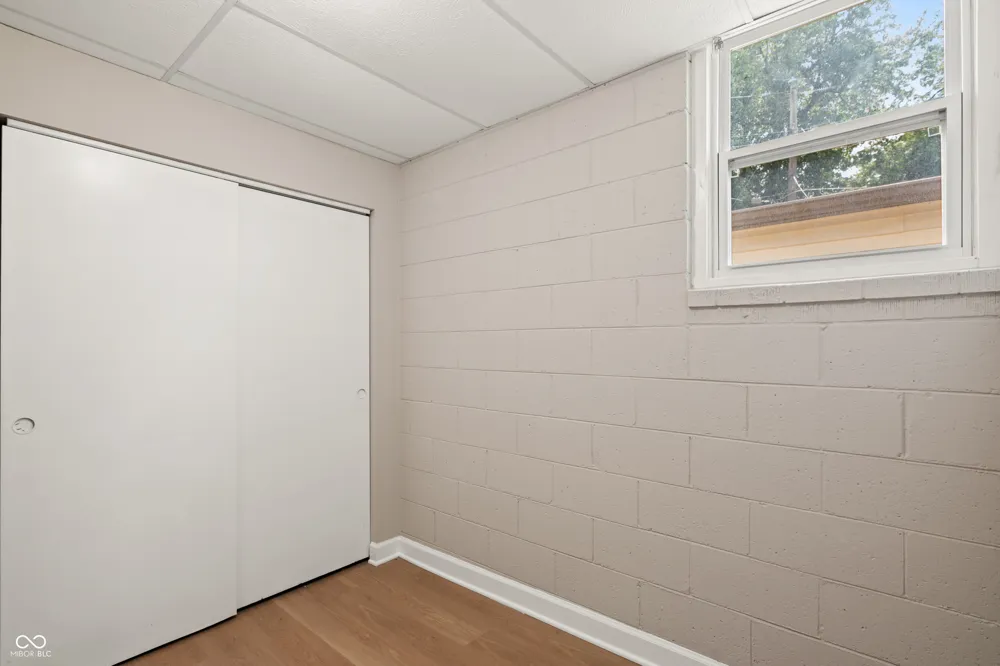340 Edmondson Avenue Indianapolis, IN 46219