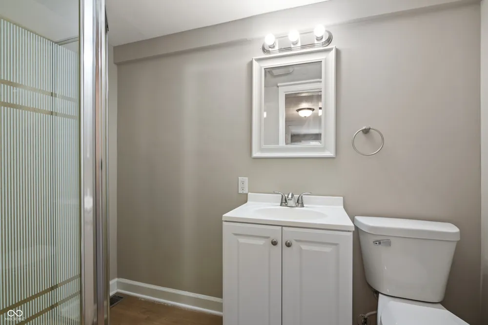 340 Edmondson Avenue Indianapolis, IN 46219