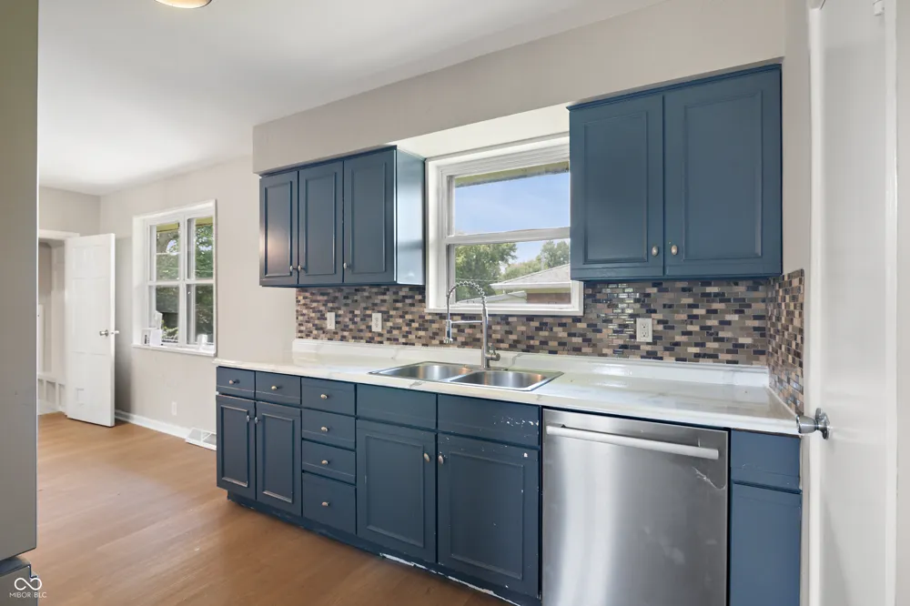 340 Edmondson Avenue Indianapolis, IN 46219