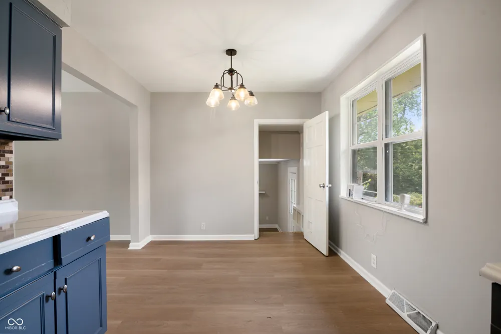 340 Edmondson Avenue Indianapolis, IN 46219