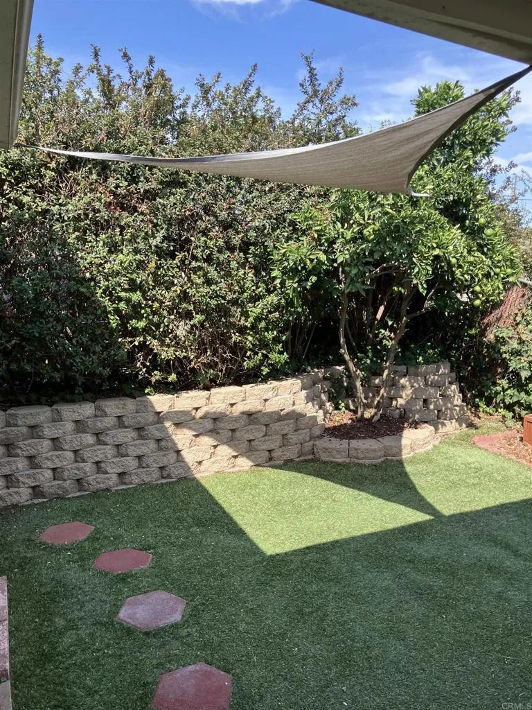 1866 Fairway Park Circle #A Escondido, CA 92026