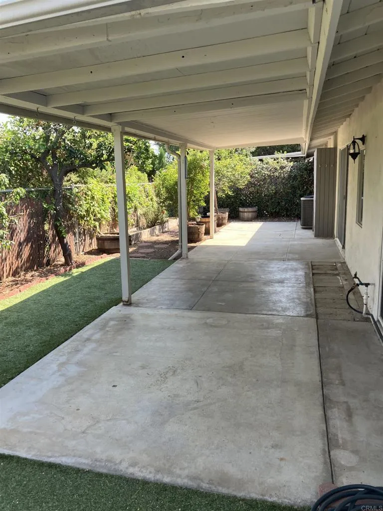 1866 Fairway Park Circle #A Escondido, CA 92026