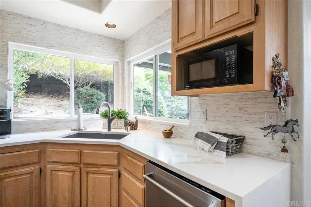 25771 Caryn Court Ramona, CA 92065