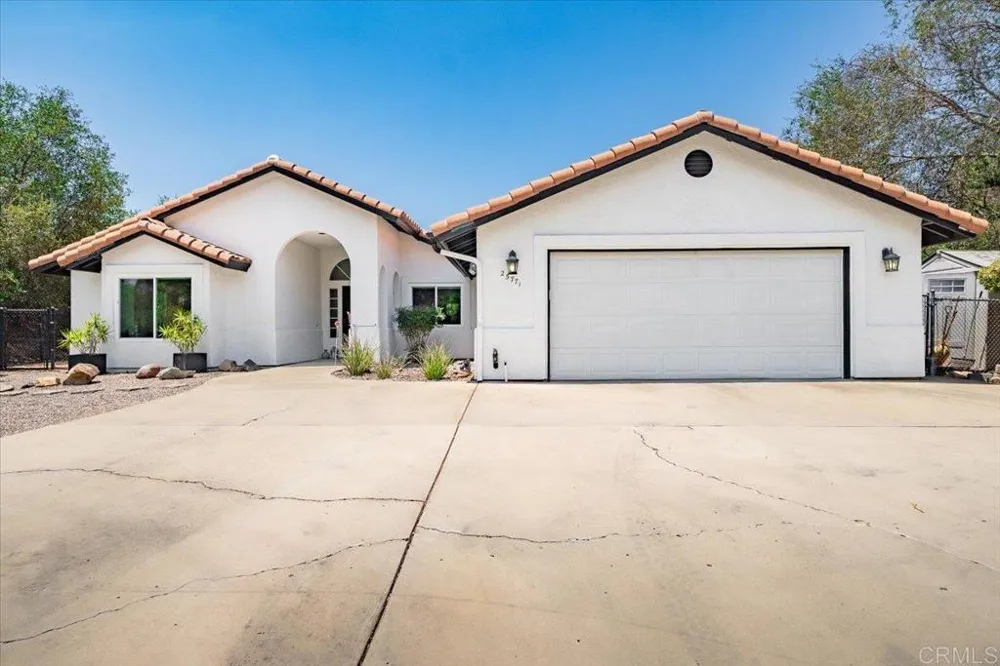25771 Caryn Court Ramona, CA 92065