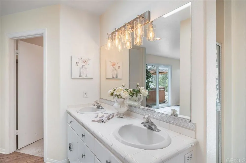 25771 Caryn Court Ramona, CA 92065