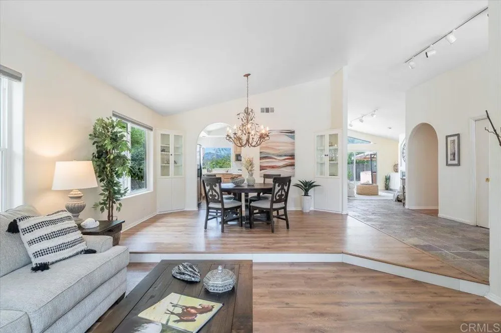 25771 Caryn Court Ramona, CA 92065