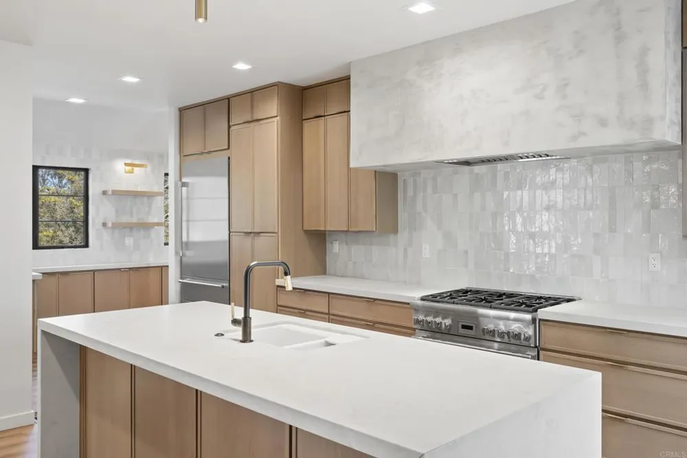 16735 La Gracia A Rancho Santa Fe, CA 92067