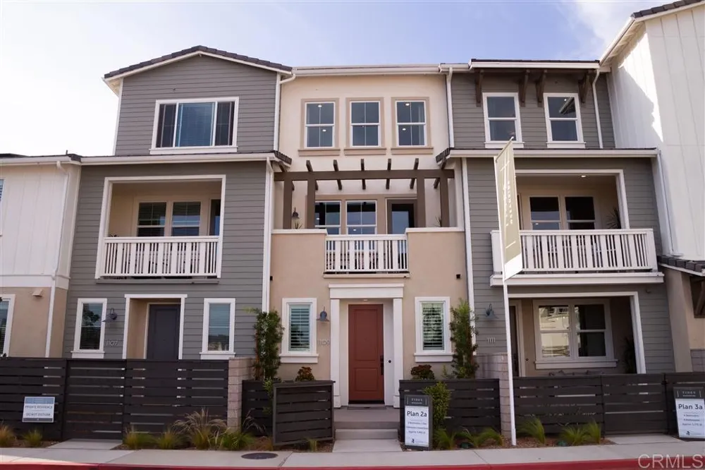 1109 Hibiscus Way Oceanside, CA 92054