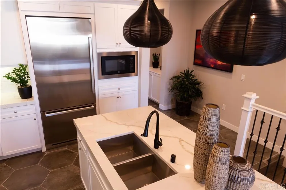 1109 Hibiscus Way Oceanside, CA 92054