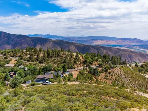 Manzanita Drive