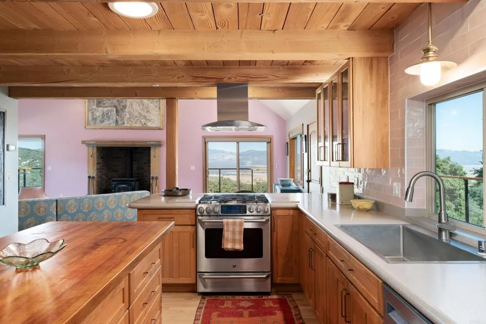 25770 E GRADE ROAD Santa Ysabel, CA 92070