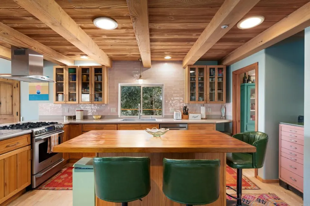 25770 E GRADE ROAD Santa Ysabel, CA 92070