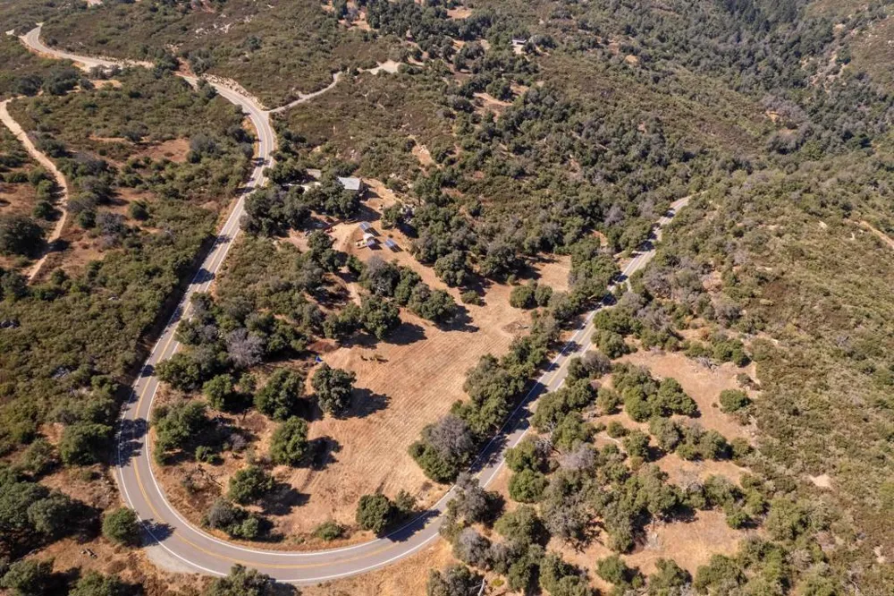 25770 E GRADE ROAD Santa Ysabel, CA 92070