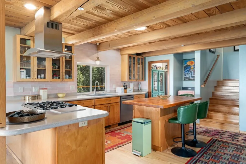 25770 E GRADE ROAD Santa Ysabel, CA 92070