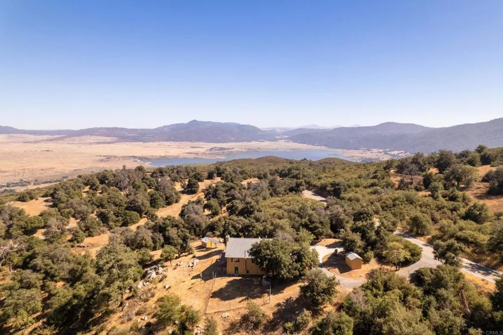25770 E GRADE ROAD Santa Ysabel, CA 92070