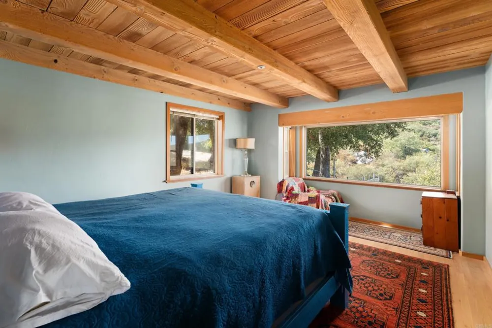 25770 E GRADE ROAD Santa Ysabel, CA 92070
