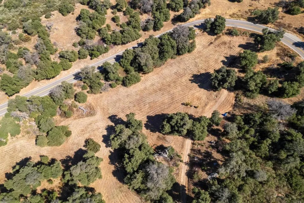 25770 E GRADE ROAD Santa Ysabel, CA 92070