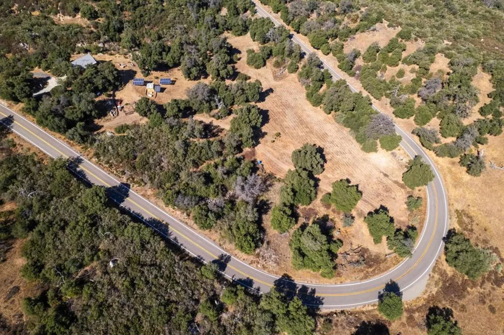 25770 E GRADE ROAD Santa Ysabel, CA 92070