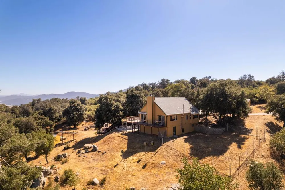 25770 E GRADE ROAD Santa Ysabel, CA 92070