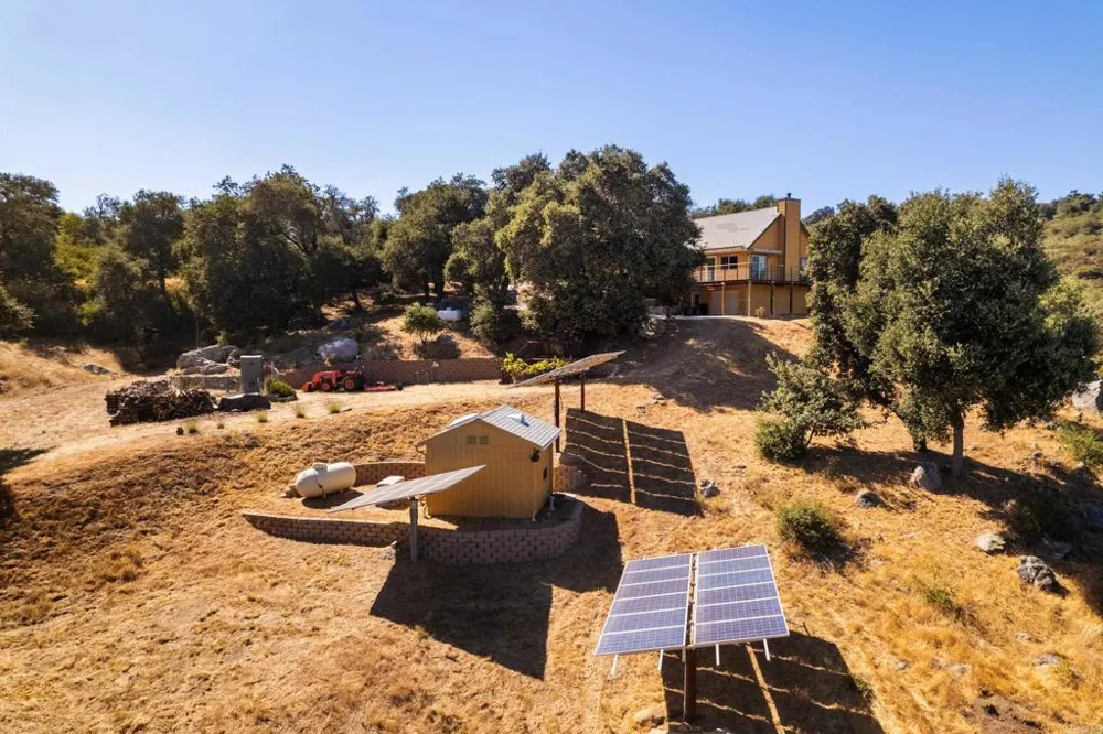 25770 E GRADE ROAD Santa Ysabel, CA 92070