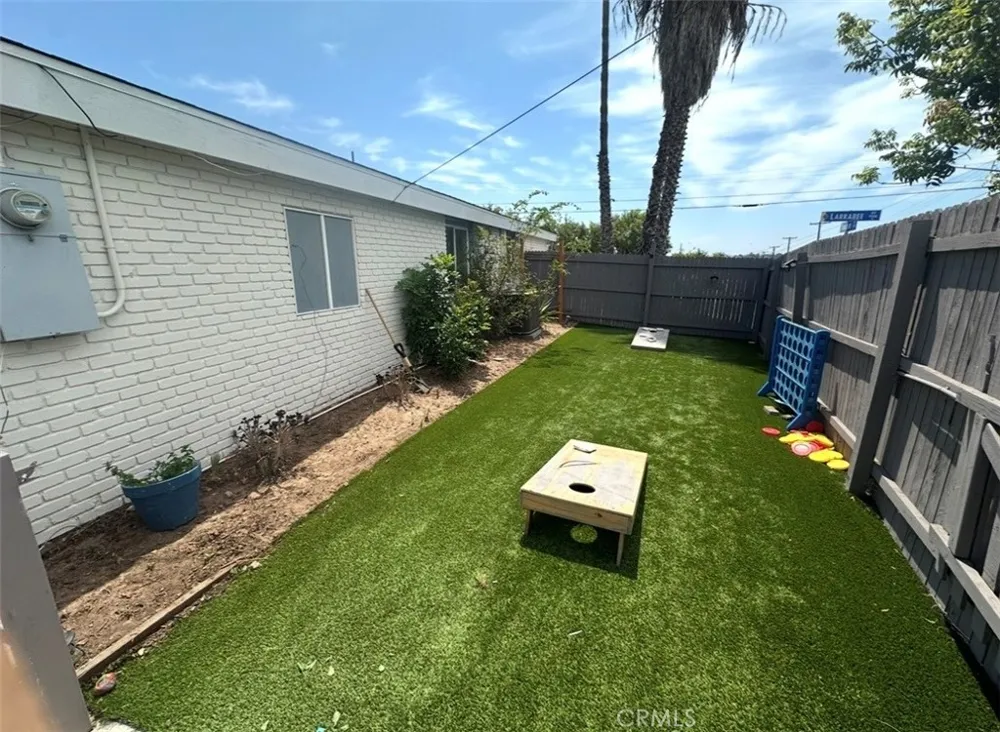 9452 Larrabee Avenue San Diego, CA 92123