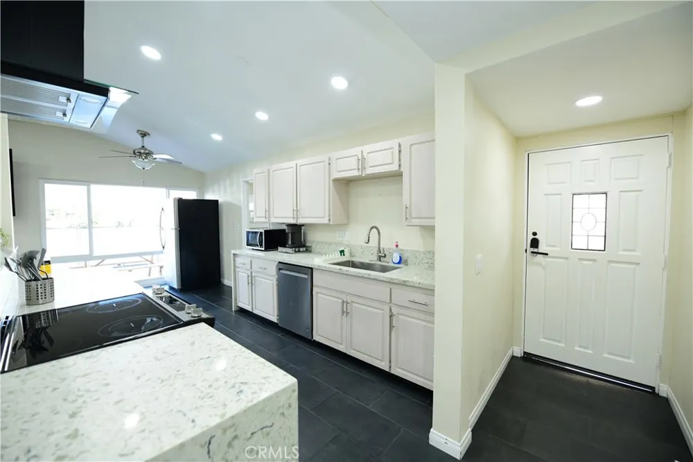 9452 Larrabee Avenue San Diego, CA 92123