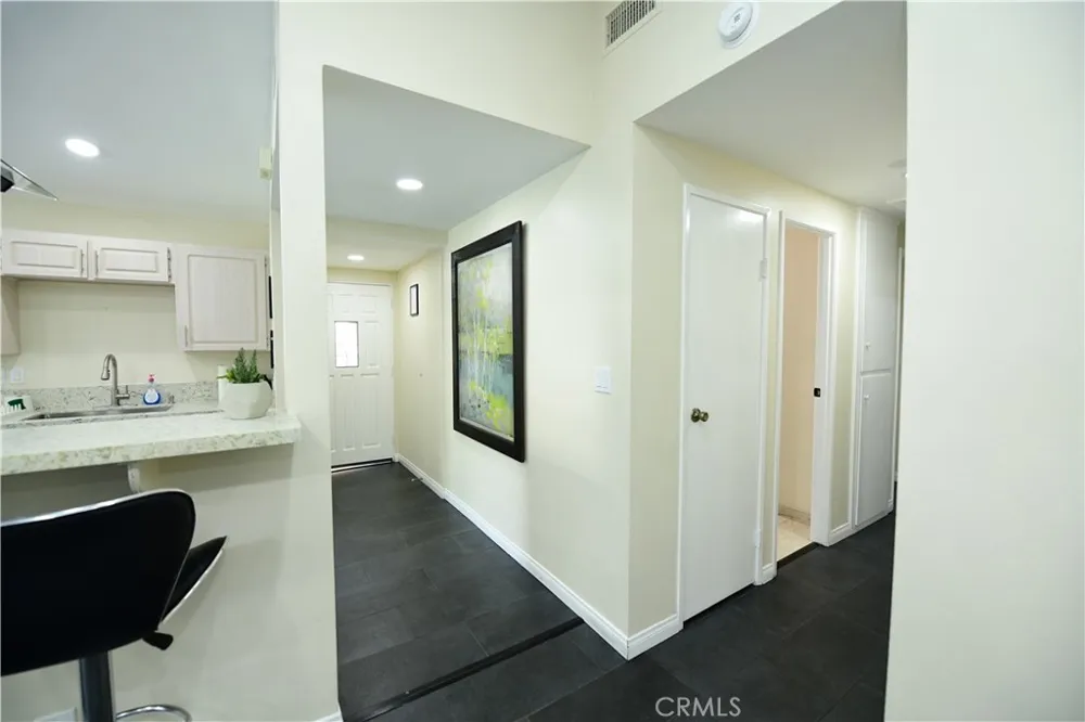 9452 Larrabee Avenue San Diego, CA 92123