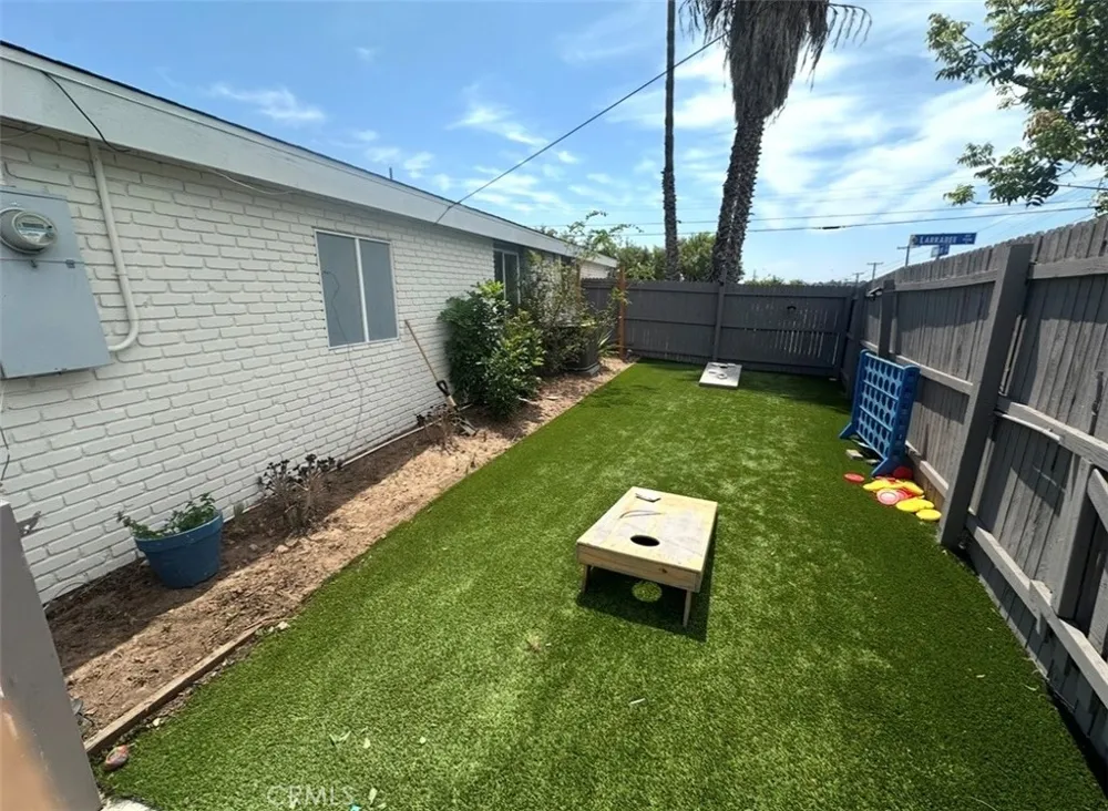 9452 Larrabee Avenue San Diego, CA 92123