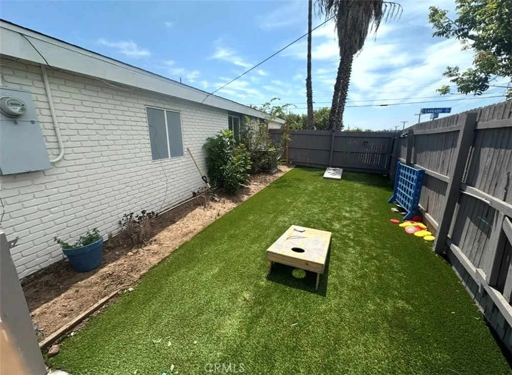 9452 Larrabee Avenue San Diego, CA 92123