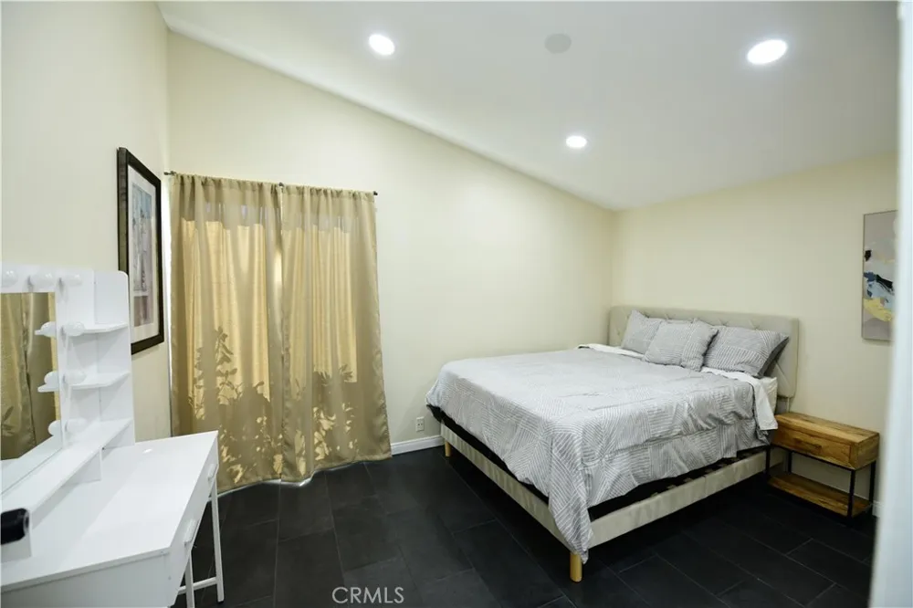9452 Larrabee Avenue San Diego, CA 92123