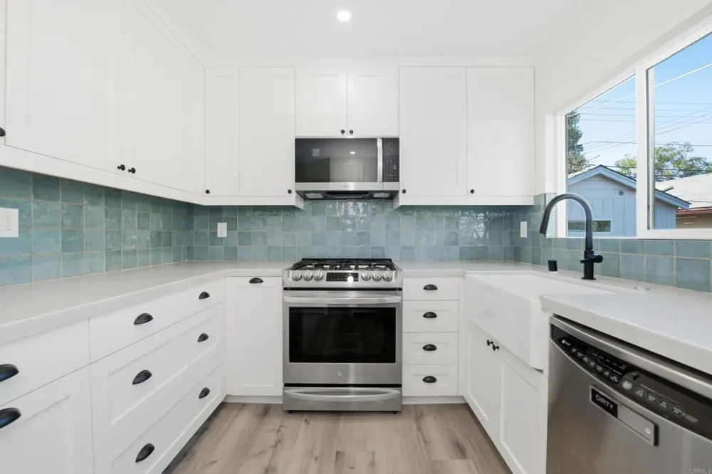 530 S Kalmia Street Escondido, CA 92025
