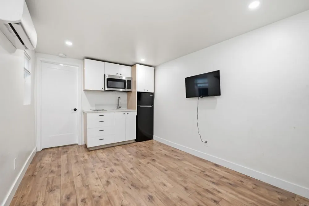 530 S Kalmia Street Escondido, CA 92025