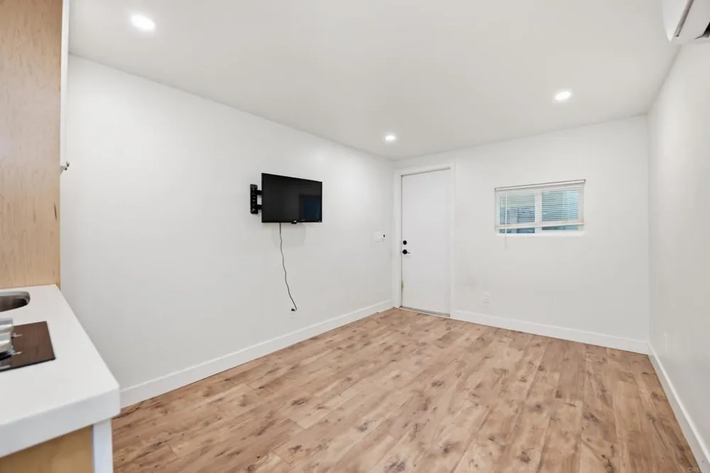 530 S Kalmia Street Escondido, CA 92025