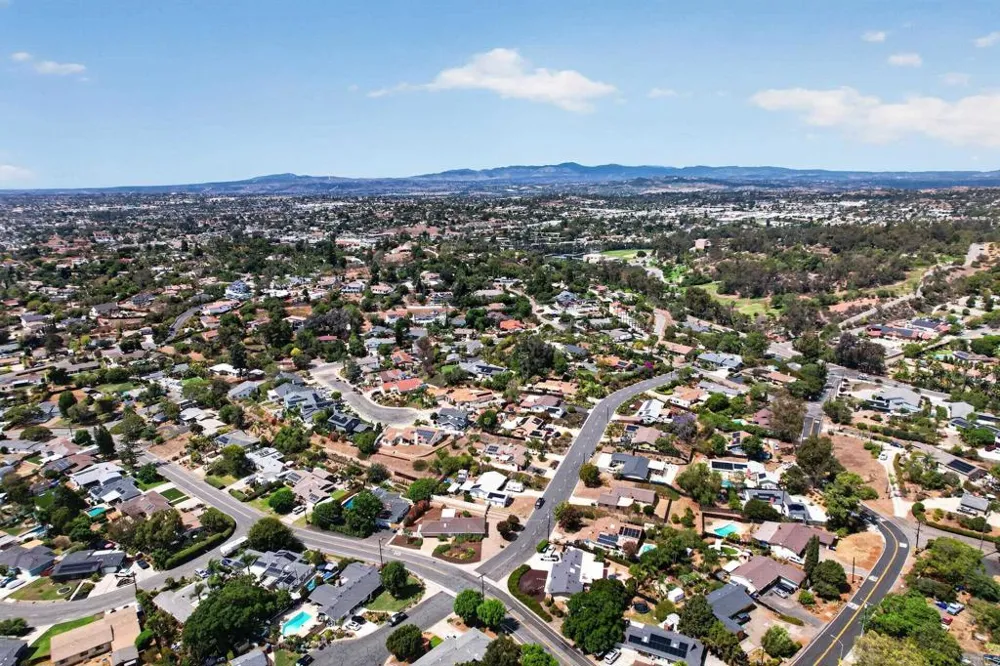 158 Lynmar Lane Lane Vista, CA 92084