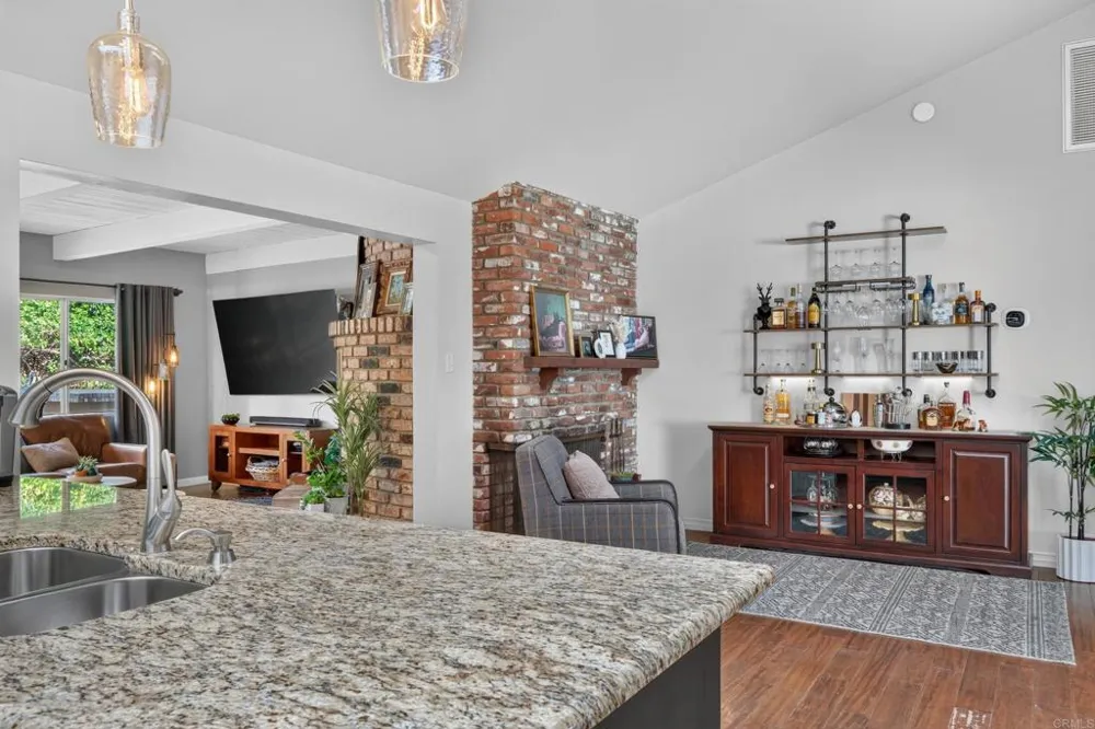 158 Lynmar Lane Lane Vista, CA 92084