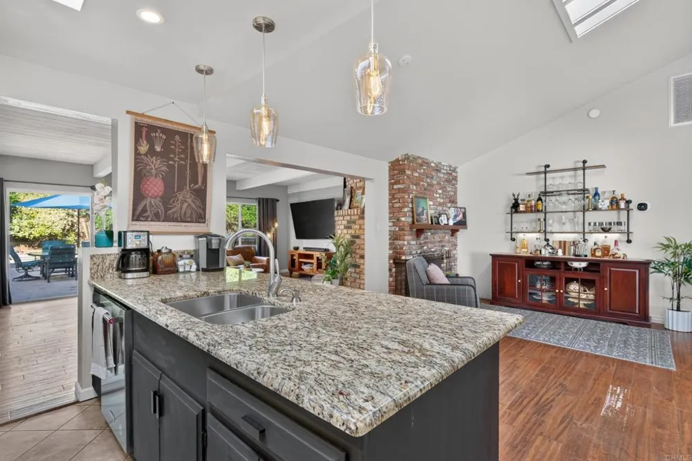 158 Lynmar Lane Lane Vista, CA 92084
