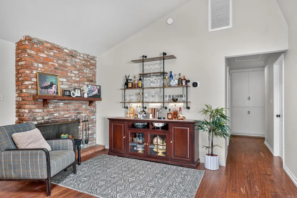 158 Lynmar Lane Lane Vista, CA 92084