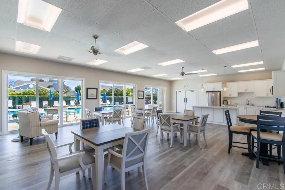 7415 Linden Carlsbad, CA 92011