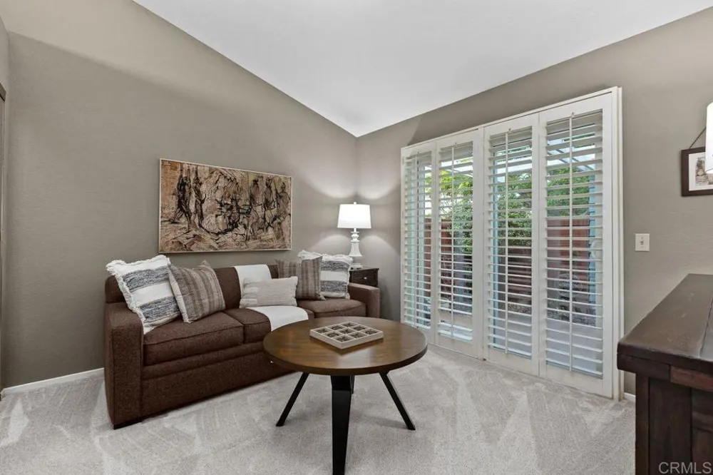7415 Linden Carlsbad, CA 92011