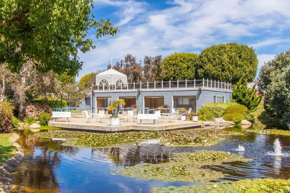 7415 Linden Carlsbad, CA 92011