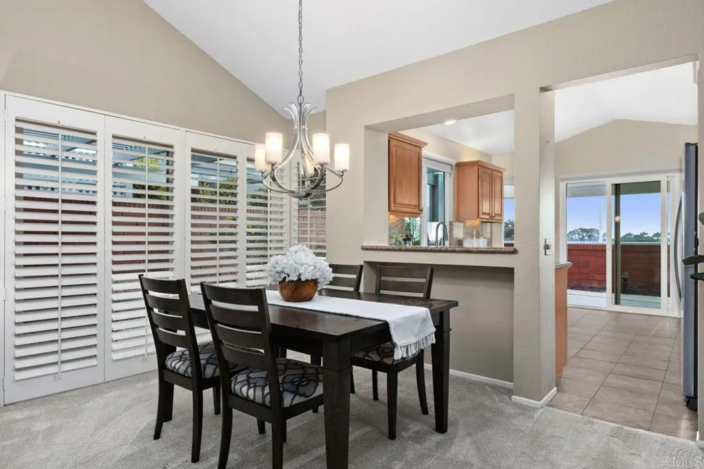 7415 Linden Carlsbad, CA 92011