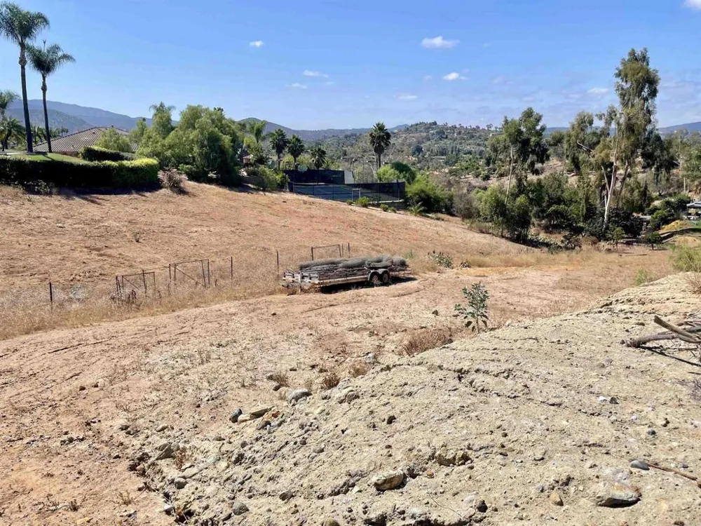 3158 Mary Ln Escondido, CA 92025